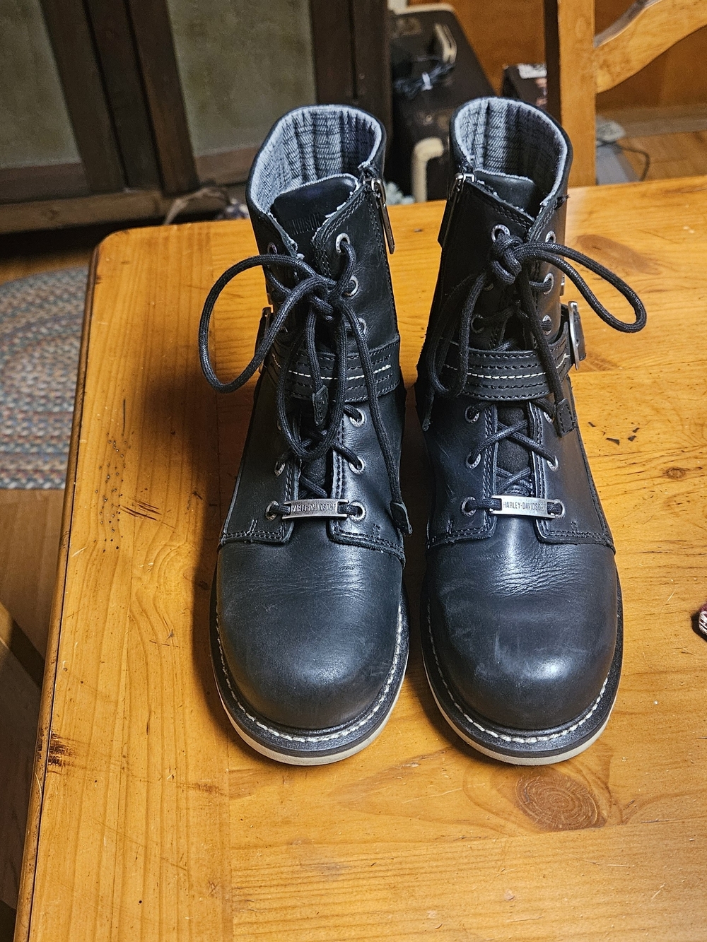 Harley-Davidson Darton Womens Black Leather Lace-Up Riding Boots with White Sole - Picture 2 of 5